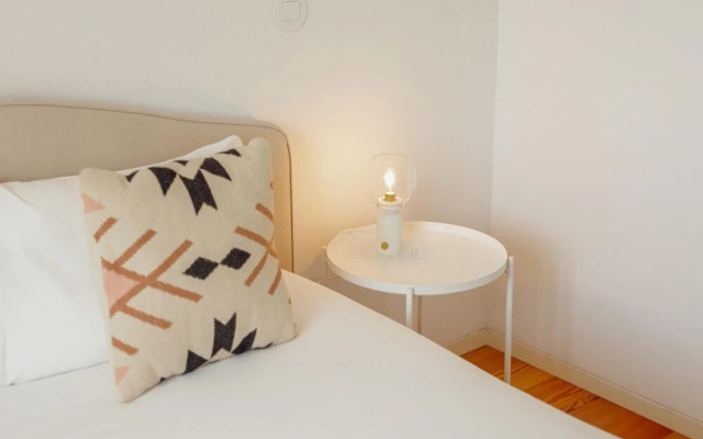 Riverview Apartment by Homing