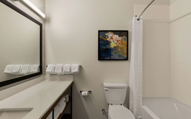 Everhome Suites Temecula