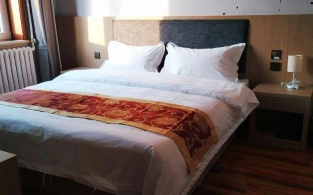 Beijing happy world business hotel(北京快乐天地商务酒店)