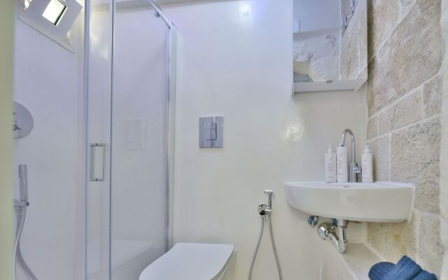 Casa Magi con terrazza e vista mare