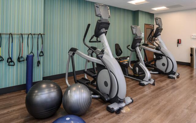 Holiday Inn Express & Suites Ruskin by IHG