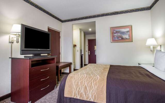 Comfort Inn & Suites Ft. Jackson Maingate