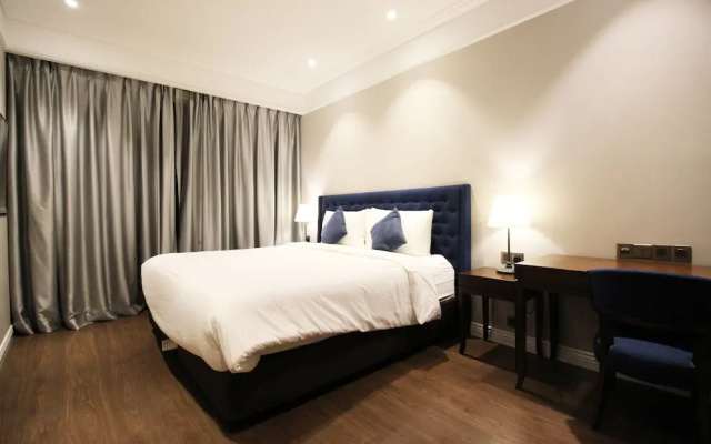 Neo Classic Condo