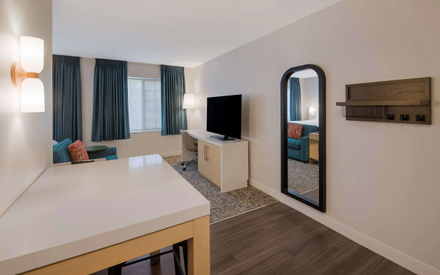 Sonesta ES Suites Andover Boston