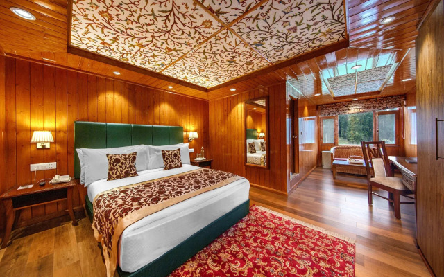 Hotel Heevan Retreat