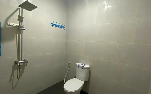 RedDoorz Plus @ Rawamangun