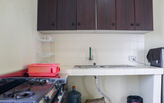 Elegant And Homey 2Br Puri Garden Apartment