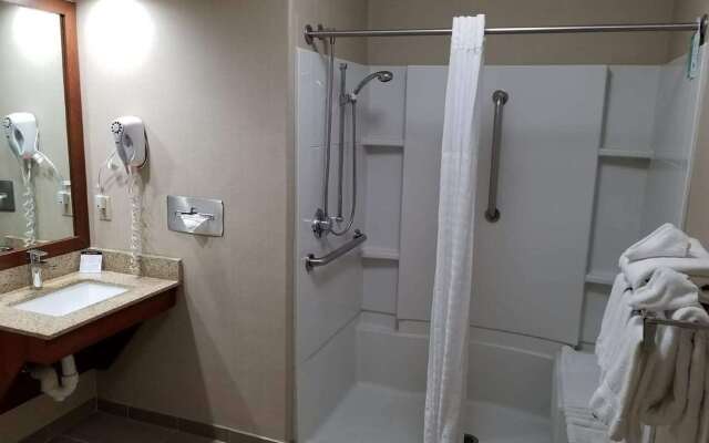 Comfort Inn, Erie - Near Presque Isle