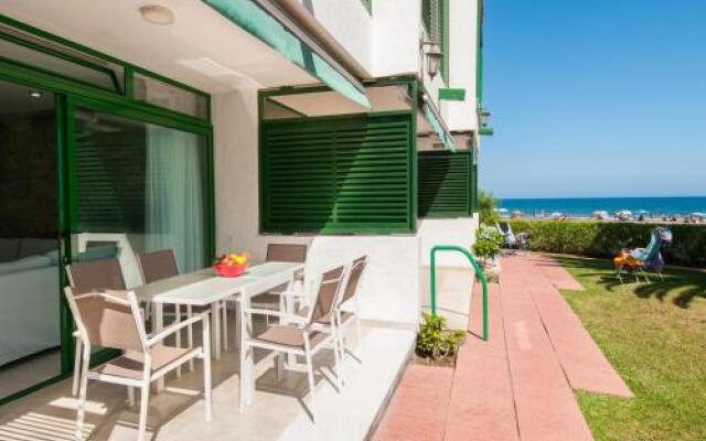 Beachfront Apartment las Burras Fa03
