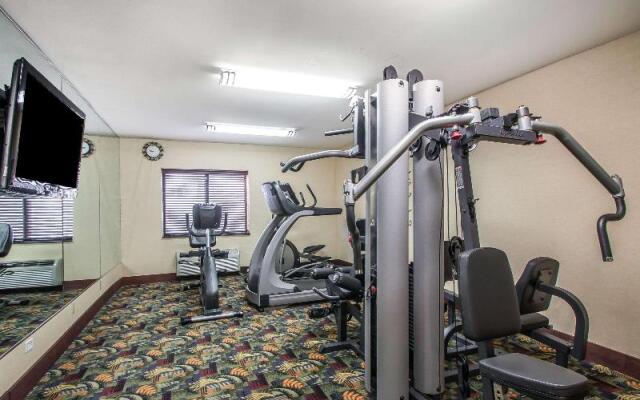Quality Inn Hoffman Estates - Schaumburg