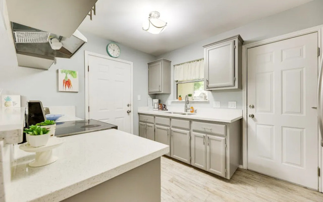 Pet-friendly San Juan Vacation Rental w/ Grill!