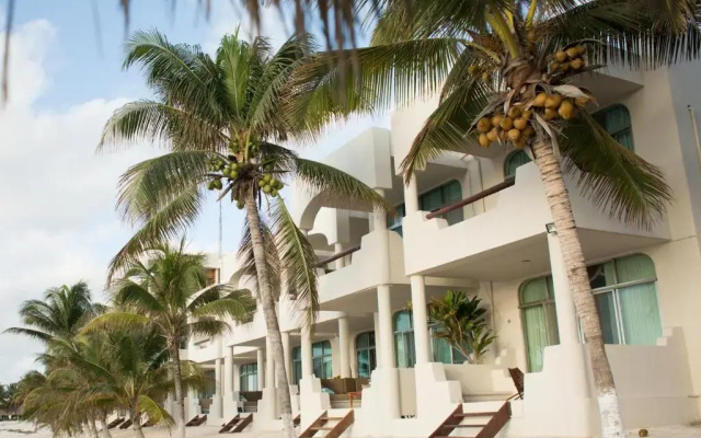 Paamul Hotel