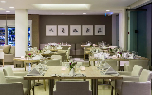 Alasia Hotel