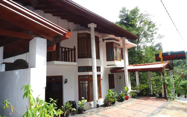Oak Wood Inn Kandy