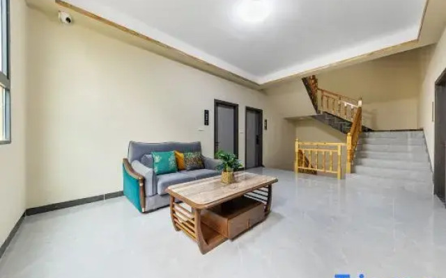 Libo Green Wilderness Themed Homestay