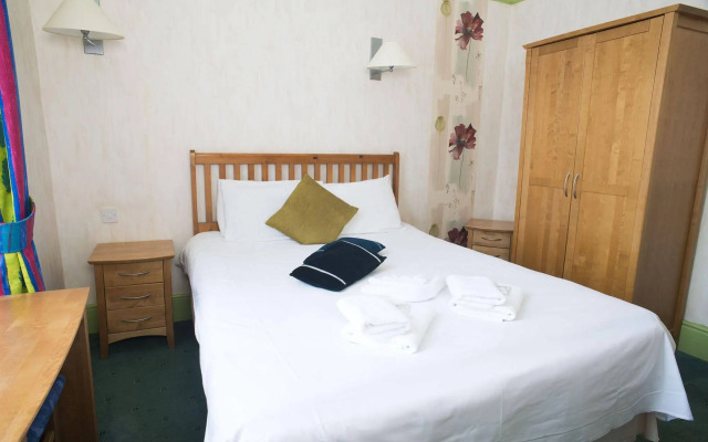 The Pier Hotel