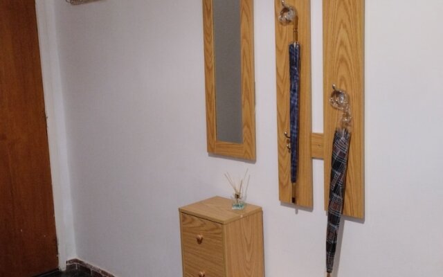 Beautiful 2-bed Apartment in Chania 65 sqm Space w