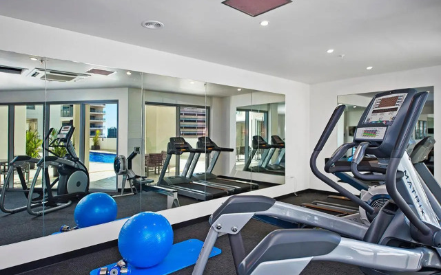 "NEWQUAY" Ideal Location & Views at PenthousePads