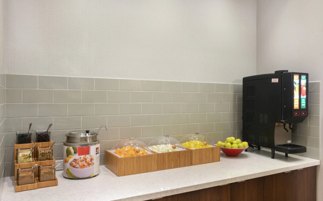 Fairfield by Marriott Inn & Suites Dayton Downtown