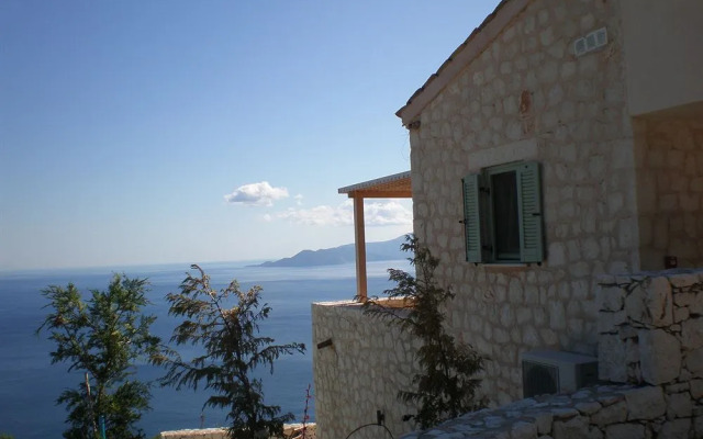 Urania Luxury Villas