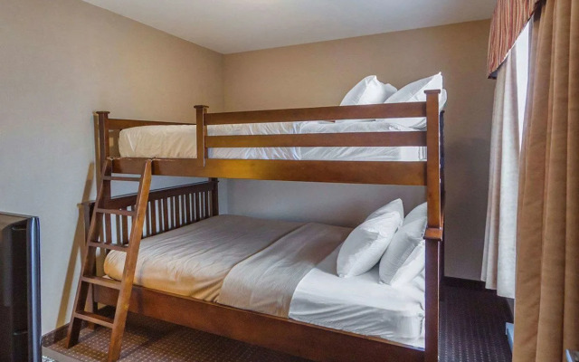 Comfort Inn & Suites Sylvan Lake