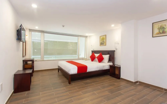 Oyo 525 Anazy Hotel