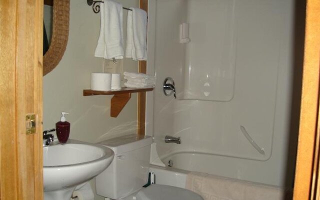 Birds Bay Retreat