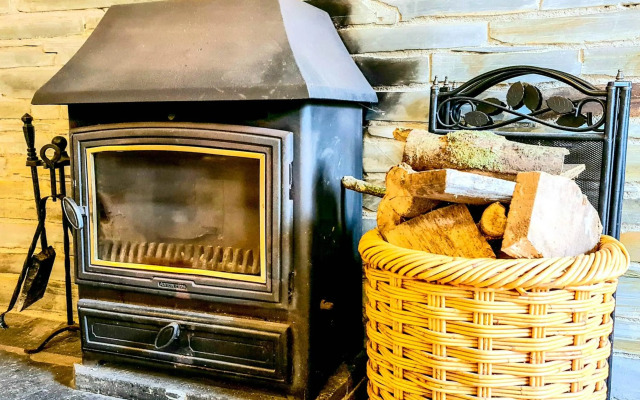 Ta Mill Holiday Cottages & Lodges - Forge Cottage