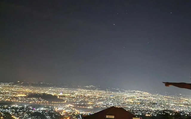 Zane Apartments in Rebero Heights