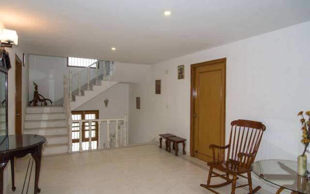 OYO 10412 Home Exotic Villa near Govardhan Vilas