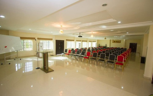 Babale Suites