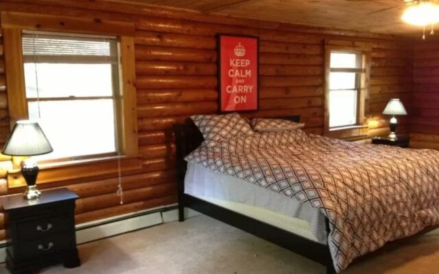 Lodge on Moonlight Drive