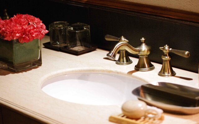 Lijiang Spiritual Utopia Hotel