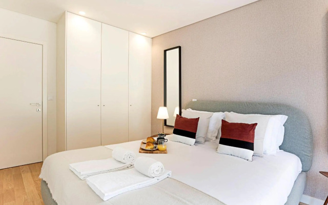 Paraíso -1B w/ AC & Patio by LovelyStay