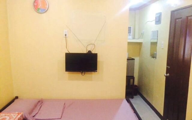 Garces Budget Apartelle