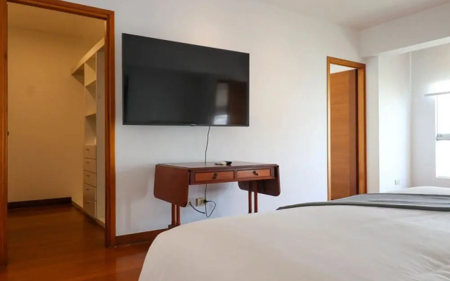 w Radiant 2BR w Modern Terrace in Miraflores