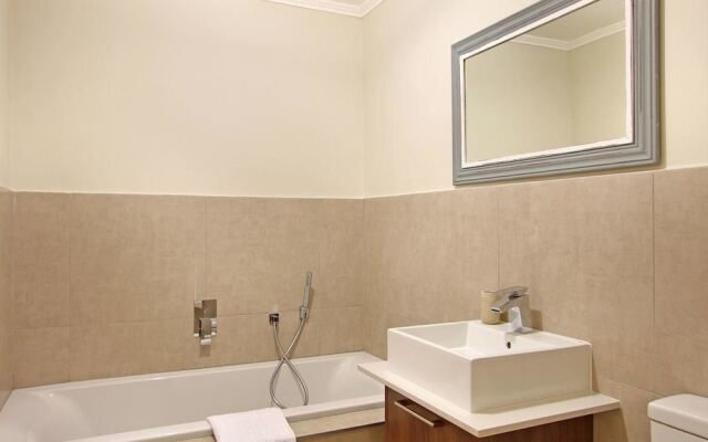 Ashton Park Luxury Apartment