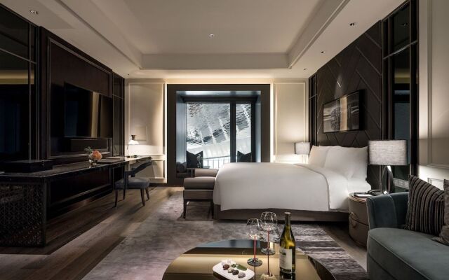 Art Paradiso, Paradise City