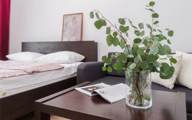 AHause на Полимерном переулке 9