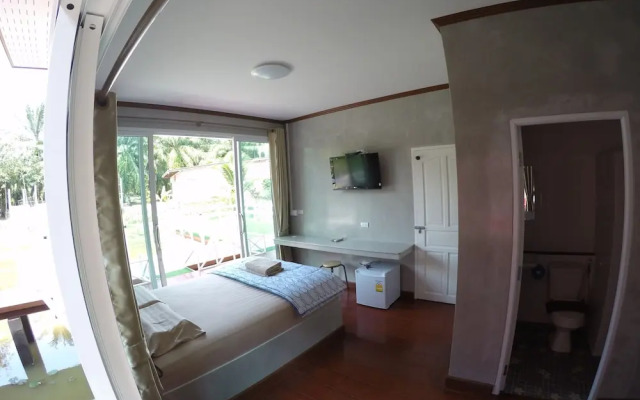 Bua Villa