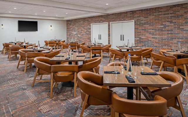 Ramada Plaza Green Bay