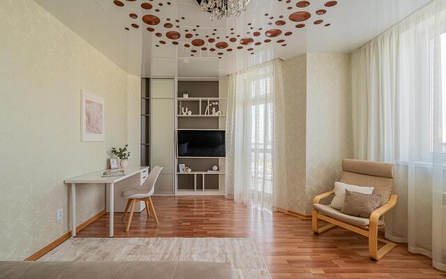 Лайт Апартаменты на улице Юлиуса Фучика 3