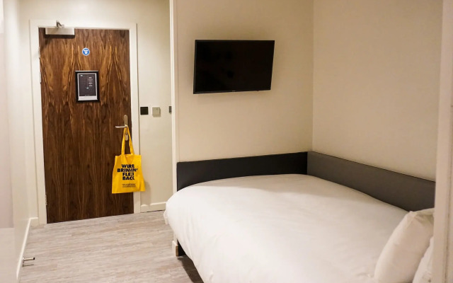Jonas Hotel