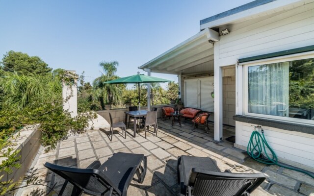 Villa Civico 32 Near The Sea With Pool