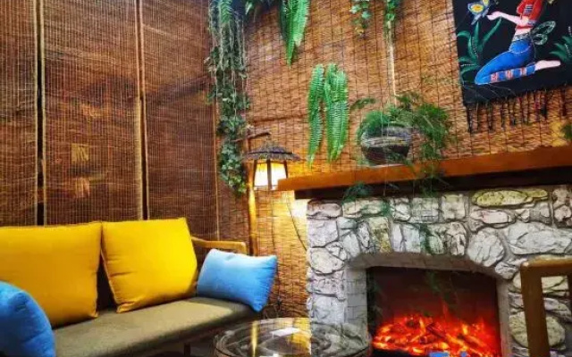 Xianju Jinse Shiguang Homestay