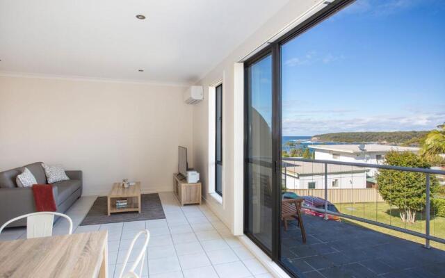 Dolphin Views Unit 5 of 14 Dolphin St