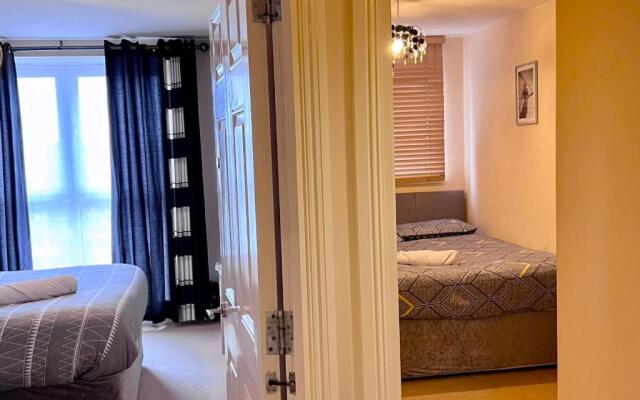 Radiant2 bedroom apartment in the heart of Harlow town
