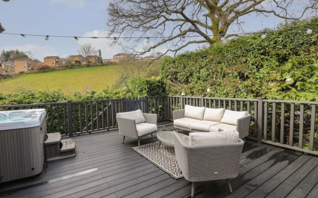 The Old Post Office - Pet Friendly Group Stays in Holmfirth