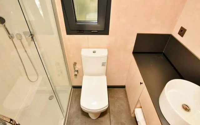 Gulet Tiny House Hotel