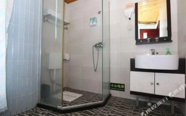 Suomahua Hotel Chengdu Zijing(青舍酒店（成都火车南站店）)